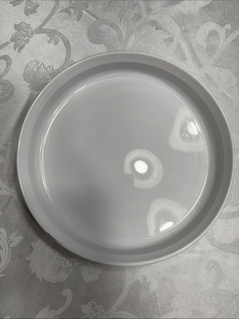 Corning ware French white Quiche dish. 10” diameter.